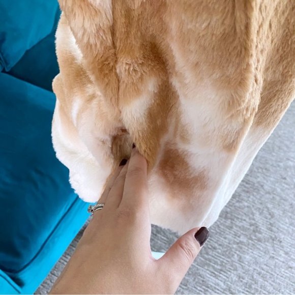 Entro | Cow Print Fuzzy Layering Vest With Pockets Camel Tan Cream New Small - Picture 7 of 13